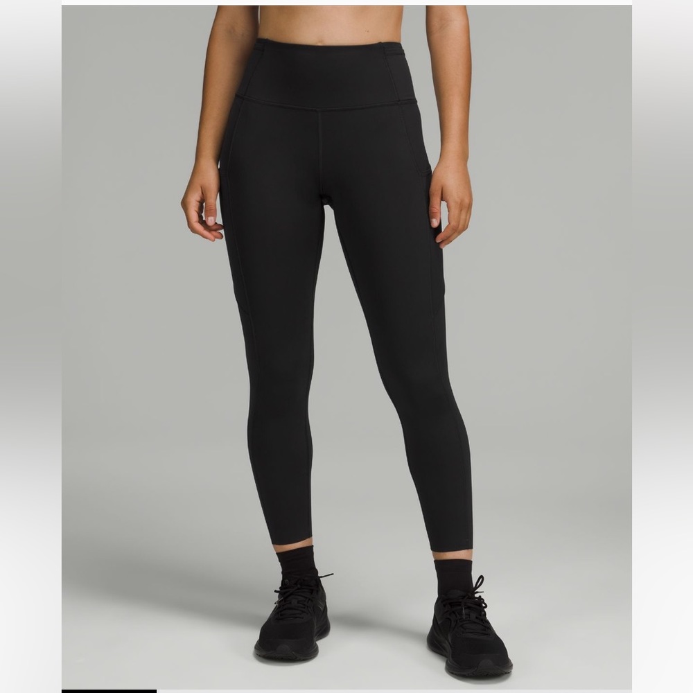 🍋Lululemon Fast and Free Tight 25” Black